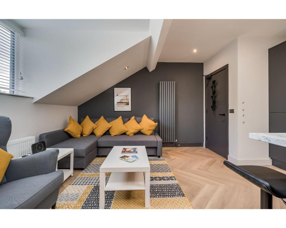 Central Belfast Apartments: University Street Buitenkant foto